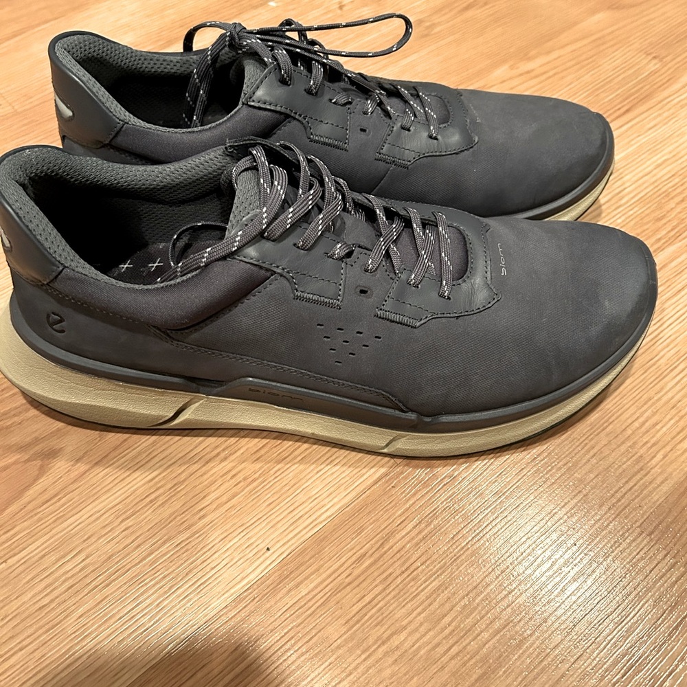 ECCO MEN'S BIOM 2.2 SNEAKER